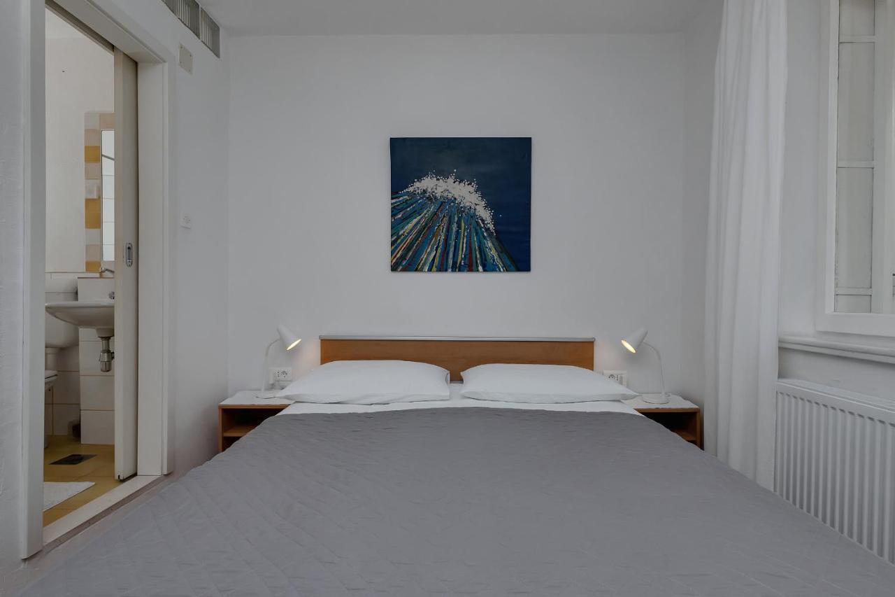 Apartments & Rooms Rica Makarska Luaran gambar